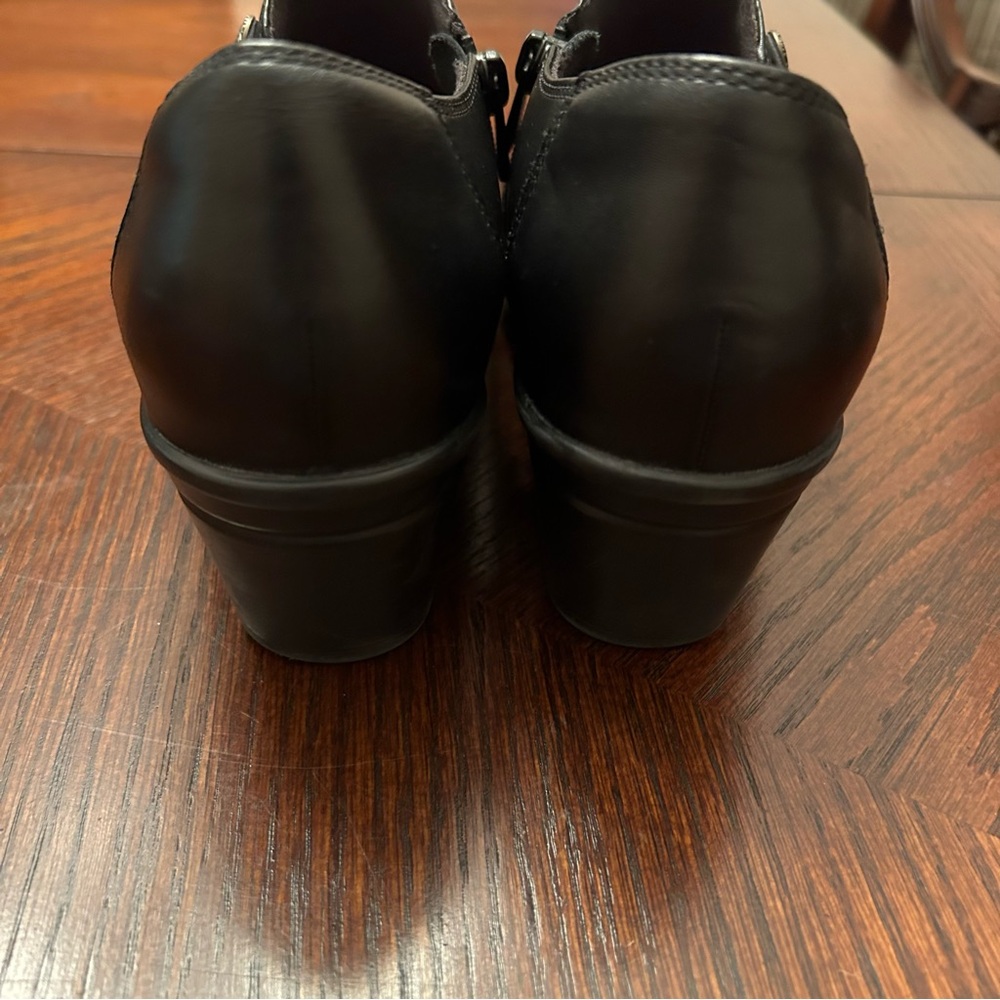Clarks Women's Emslie Warren Slip-On Loafer Size 7.5 - Picture 8 of 10